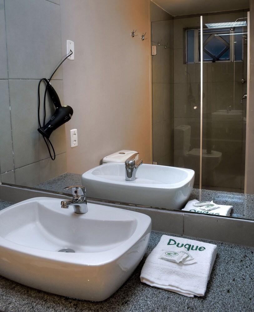 Duque Center Hotel Residence Porto Alegre Buitenkant foto