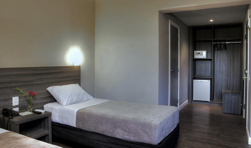 Duque Center Hotel Residence Porto Alegre Buitenkant foto
