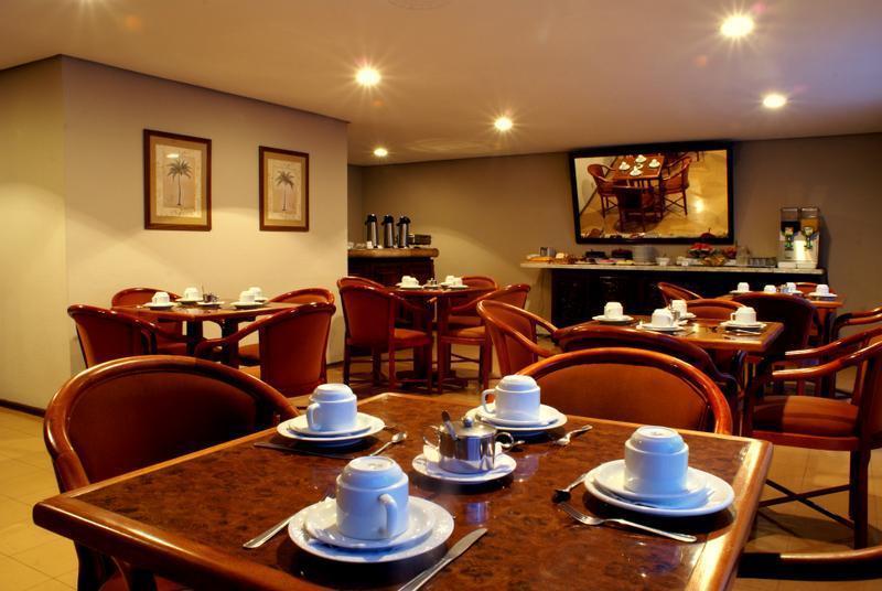 Duque Center Hotel Residence Porto Alegre Buitenkant foto