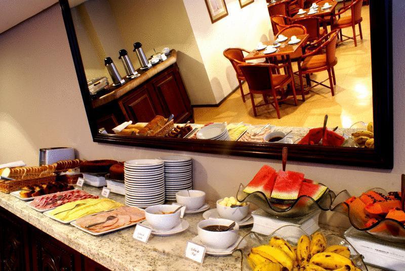 Duque Center Hotel Residence Porto Alegre Buitenkant foto
